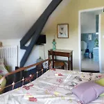 Du Puits Bed & Breakfast