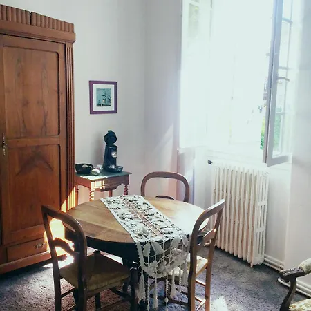 Couette-café Du Puits 2*